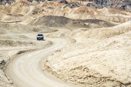 Mojave Desert Adventures: 4×4 and Hiking in California’s Wilderness